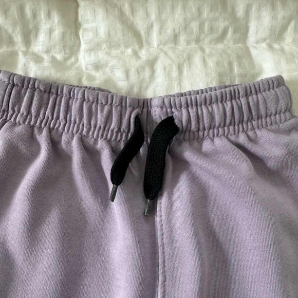 ZARA joggers with NY embroidery. Zip pockets - Picture 4 of 6